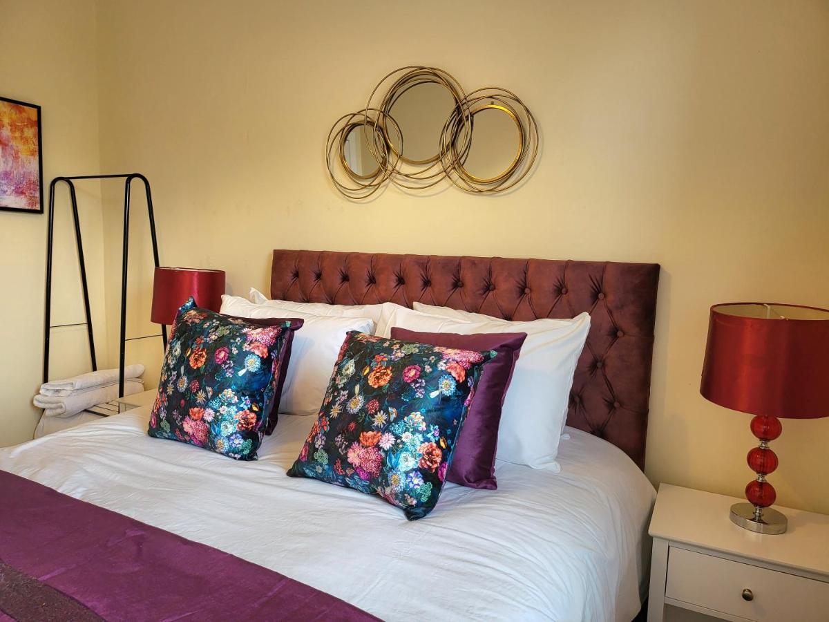4 Bedrooms By Sensational Short Lets & Serviced Appartamento Edimburgo